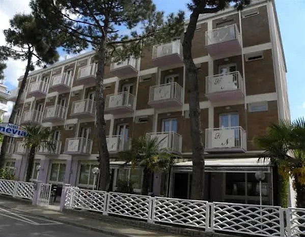 Hotel Nevia Cervia 2*,