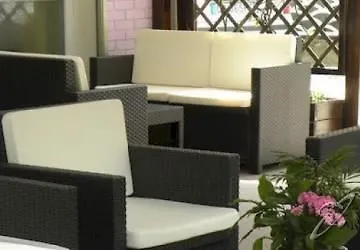 Hotel Nevia Cervia 2*,  Italia
